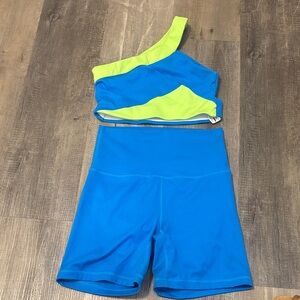 Jo and Jax Blue and Green Dance Set